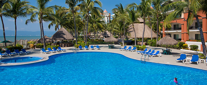 beachfront nuevo vallarta resort