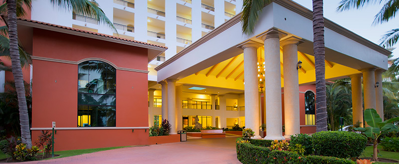 BEACH NUEVO VALLARTA RESORTS